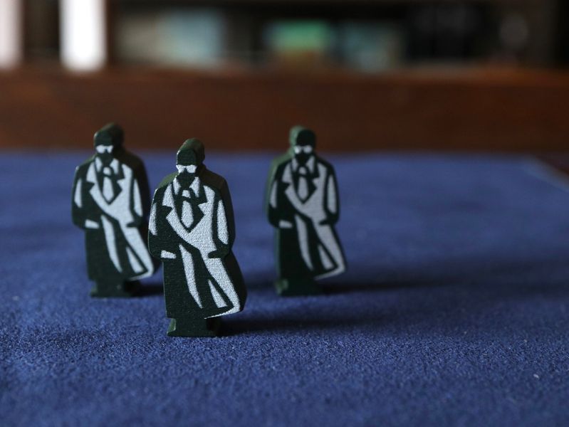 Biohack board game components