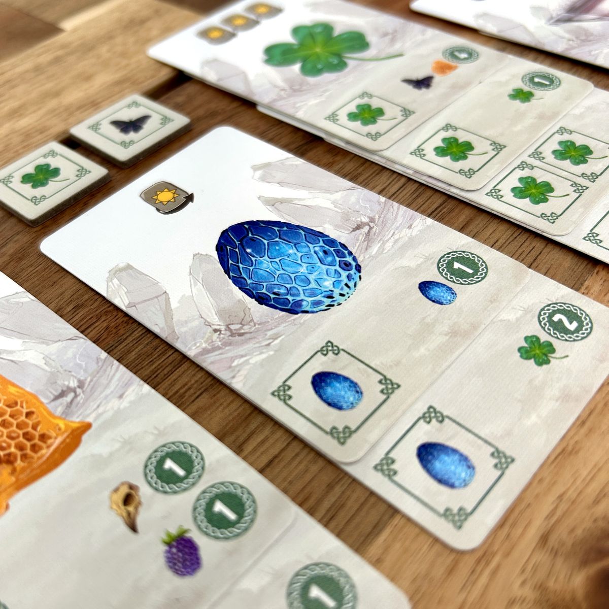 Carnuta ingredient cards and Sun Moon rune components