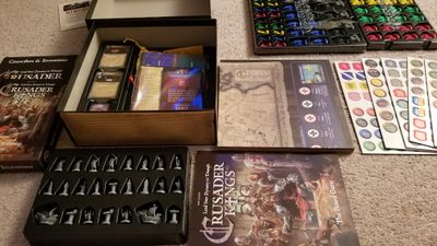 Open Crusader Kings box with components