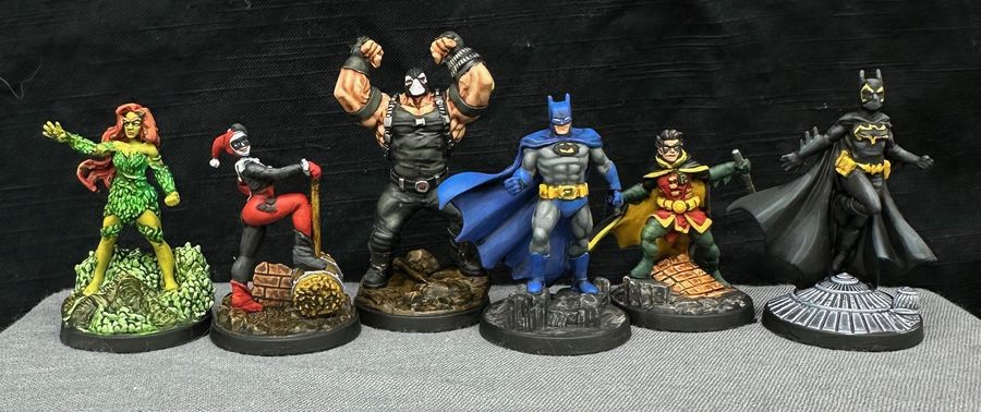 DCeased Gotham City Outbreak hero miniatures