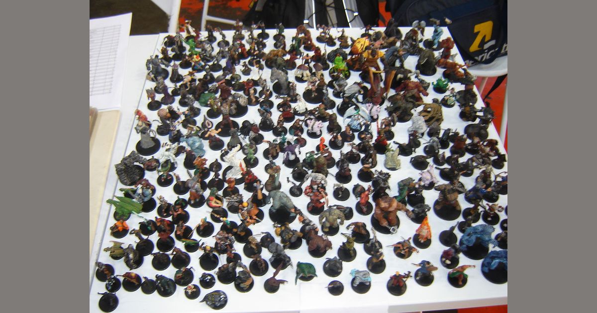 Collection of Dungeons and Dragons prepainted miniatures