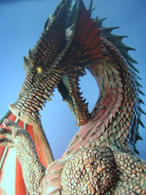 Dungeons and Dragons Miniatures monsters and dragon figures