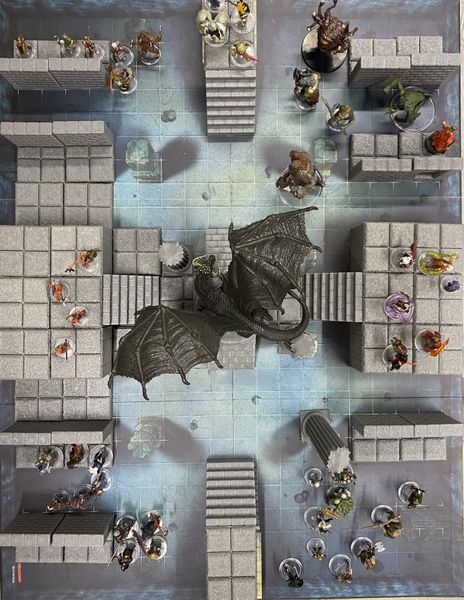 Dungeons and Dragons Onslaught boxes and components