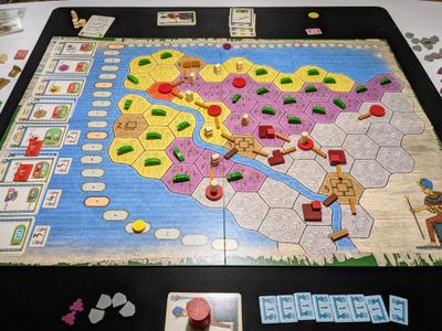 Faiyum two-player game in progress
