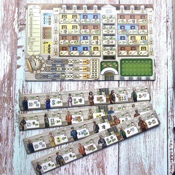 High Season game components