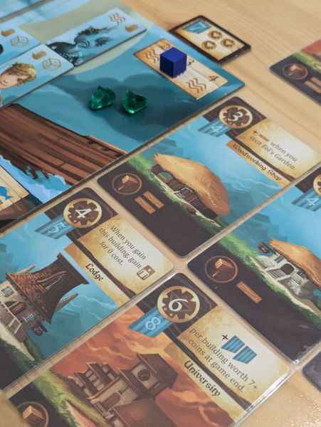 Islebound Emerald Edition components and box