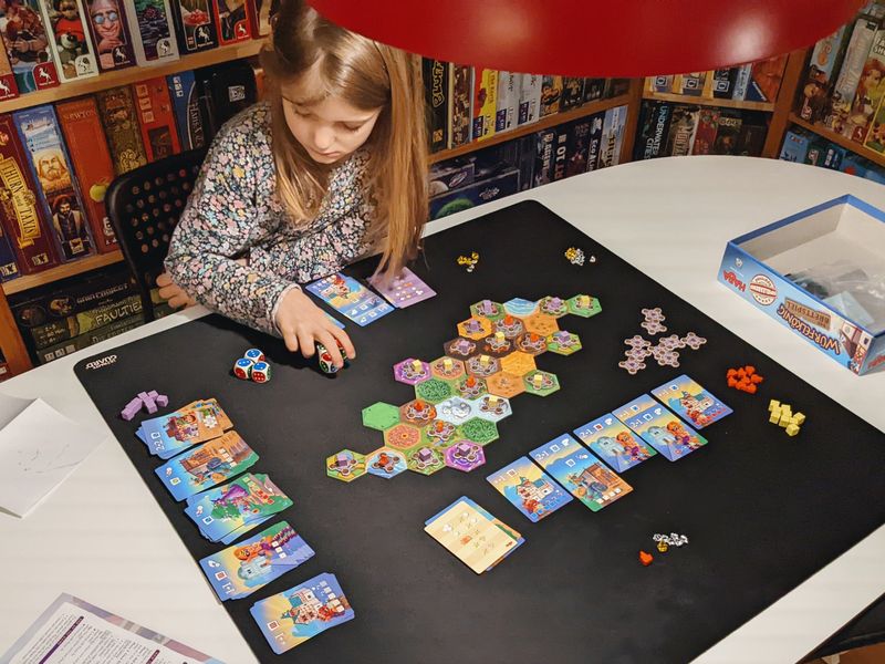 King of the Dice board game in progress