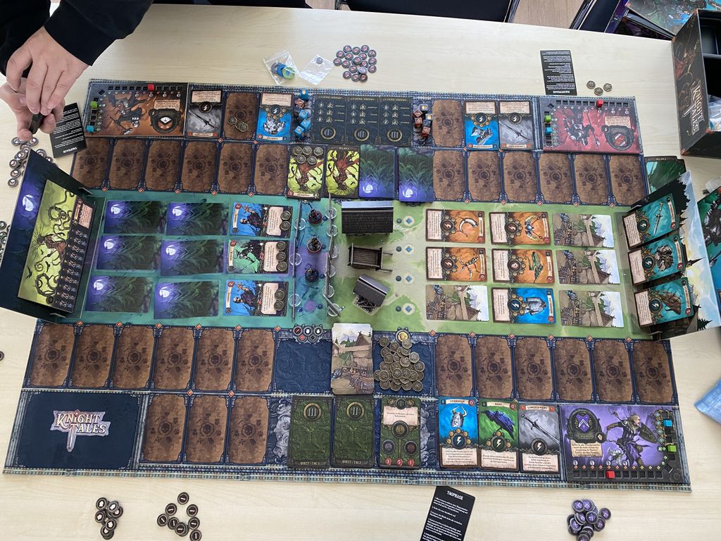 Knight Tales player area setup