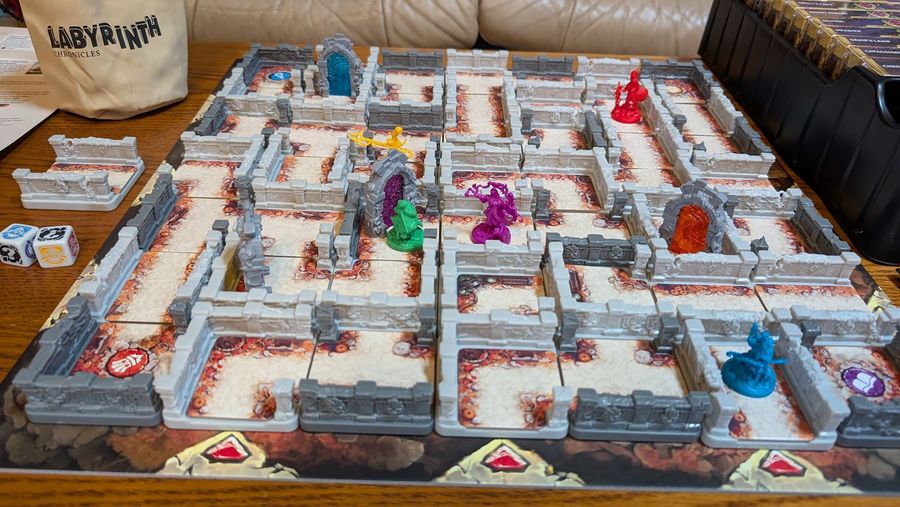 Labyrinth Chronicles three dimensional maze