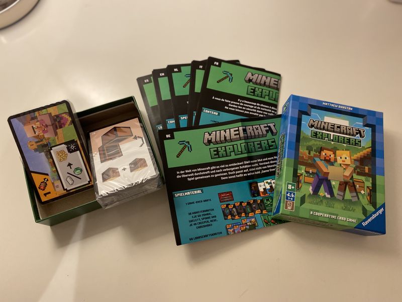 Minecraft Explorers cards and components
