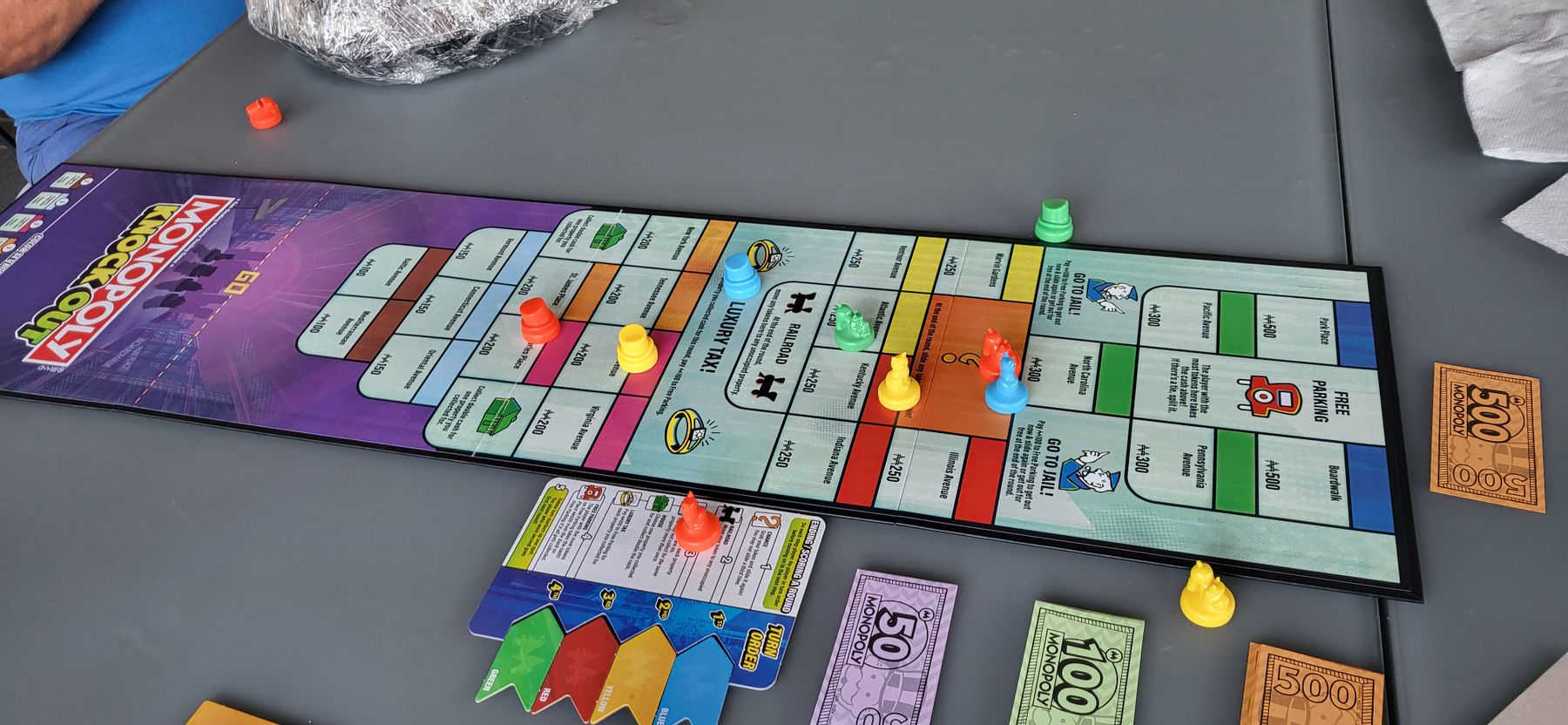 Monopoly Knockout game in progress