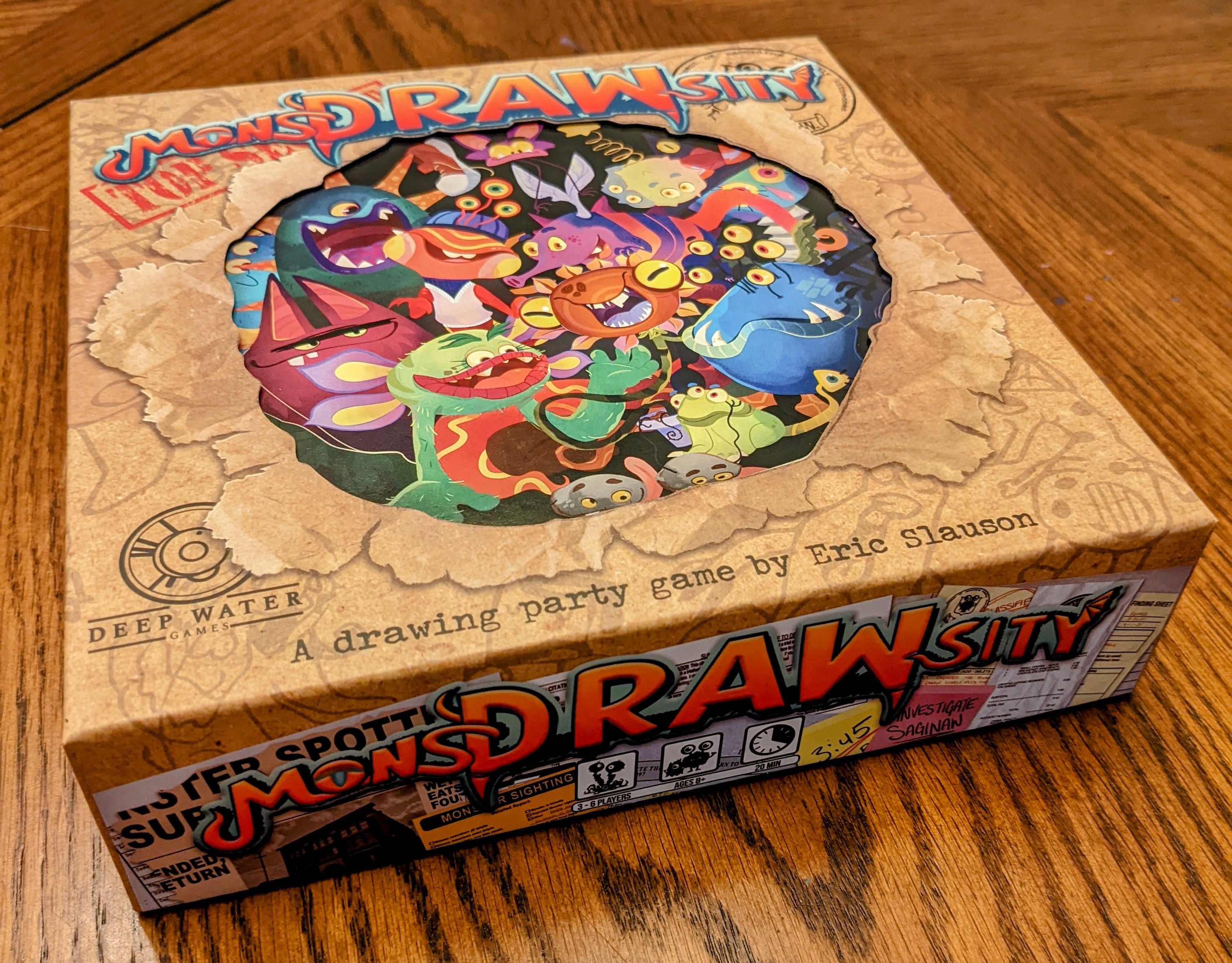 MonsDRAWsity Top Secret components