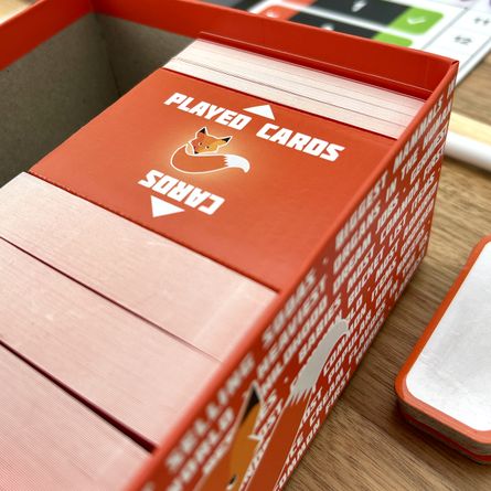 OUTFOX the FOX game components