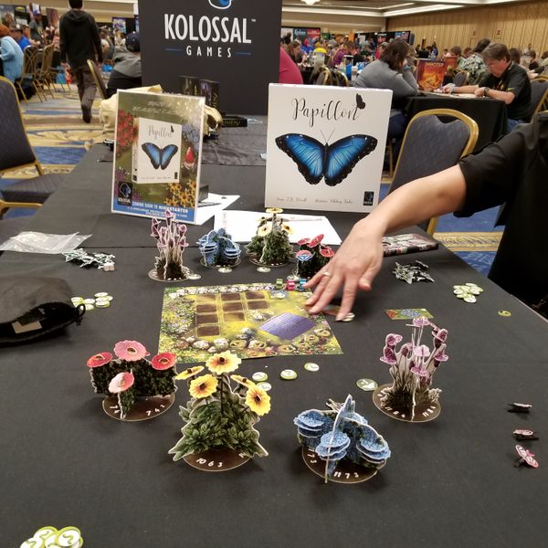 Papillon butterfly and flower components