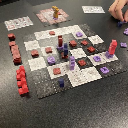Pathogen game during play
