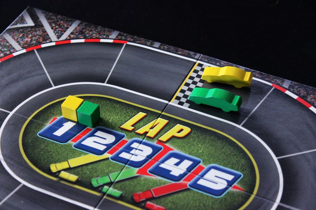 Pit Crew race track setup