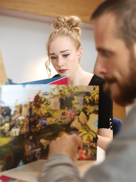 Players solving Point of View Lost Places together