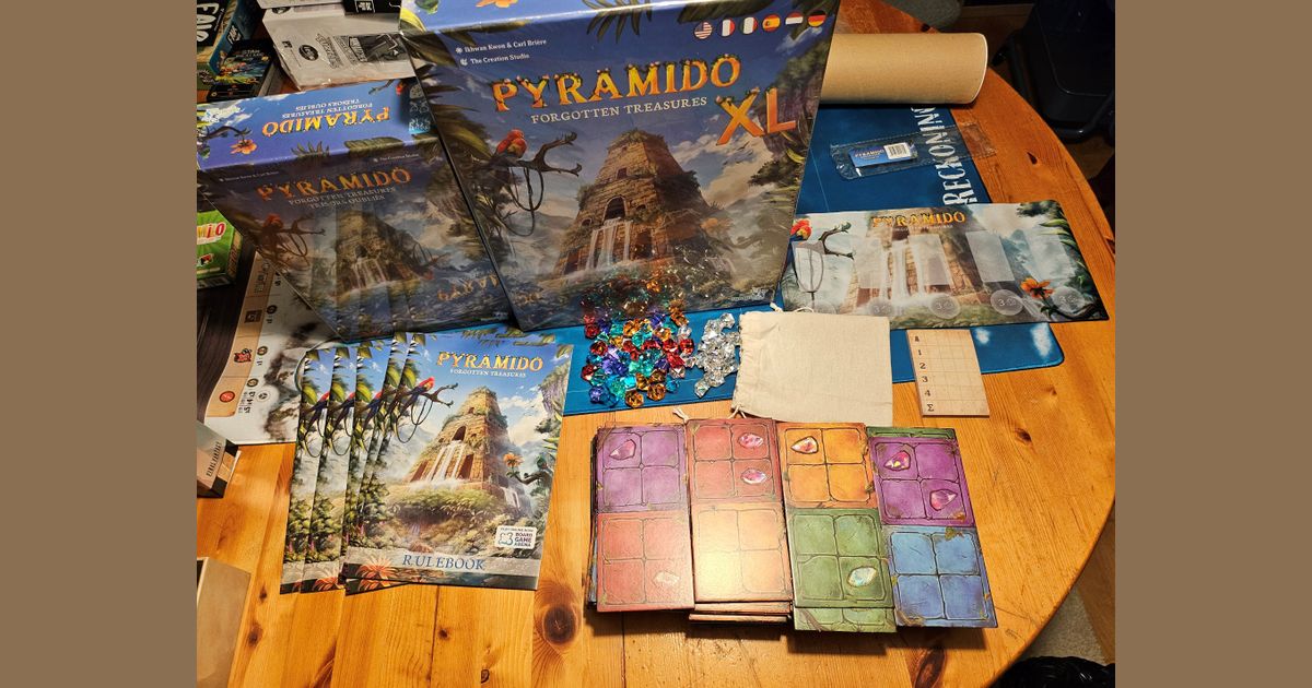 Pyramido Forgotten Treasures tiles and components
