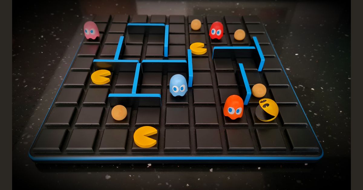 Quoridor Pac-Man character pieces
