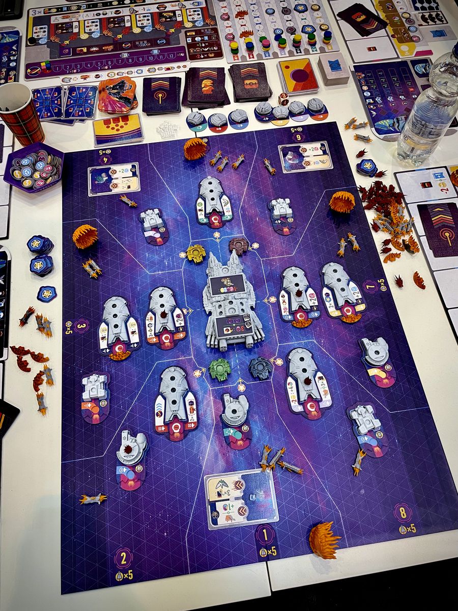 Revenant player board and components