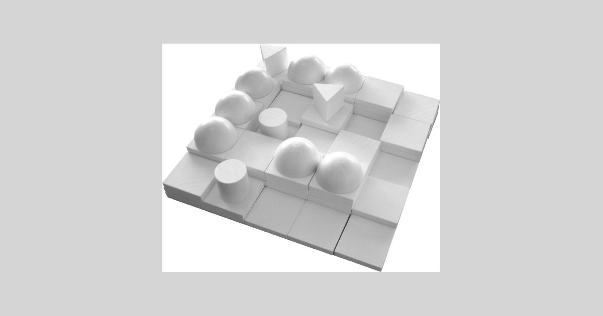 Original Santorini wooden game setup