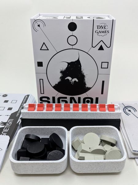 Signal token patterns during play