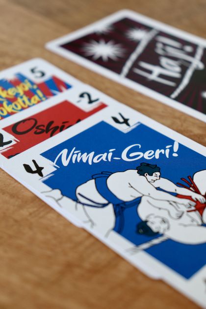 Slambo card game setup