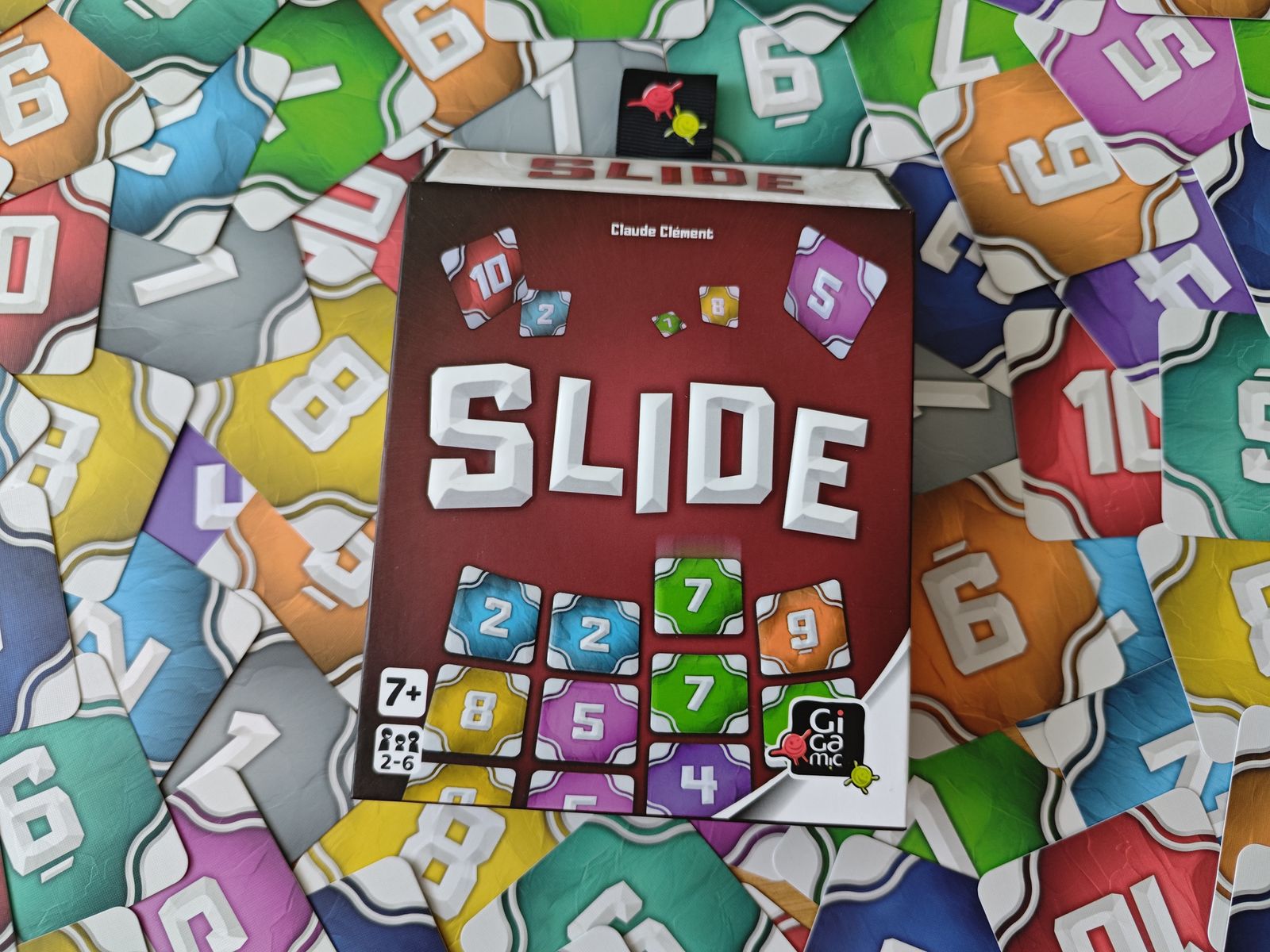 Slide player grid during a game