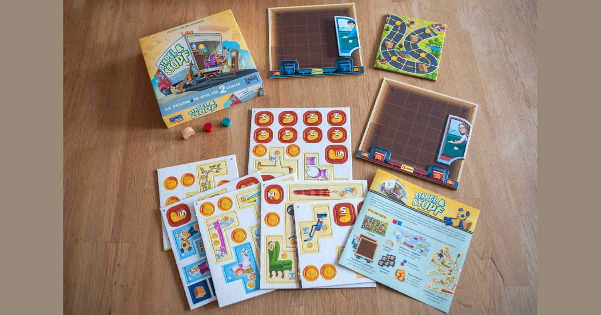 Open Stack'n Stuff game box and pieces