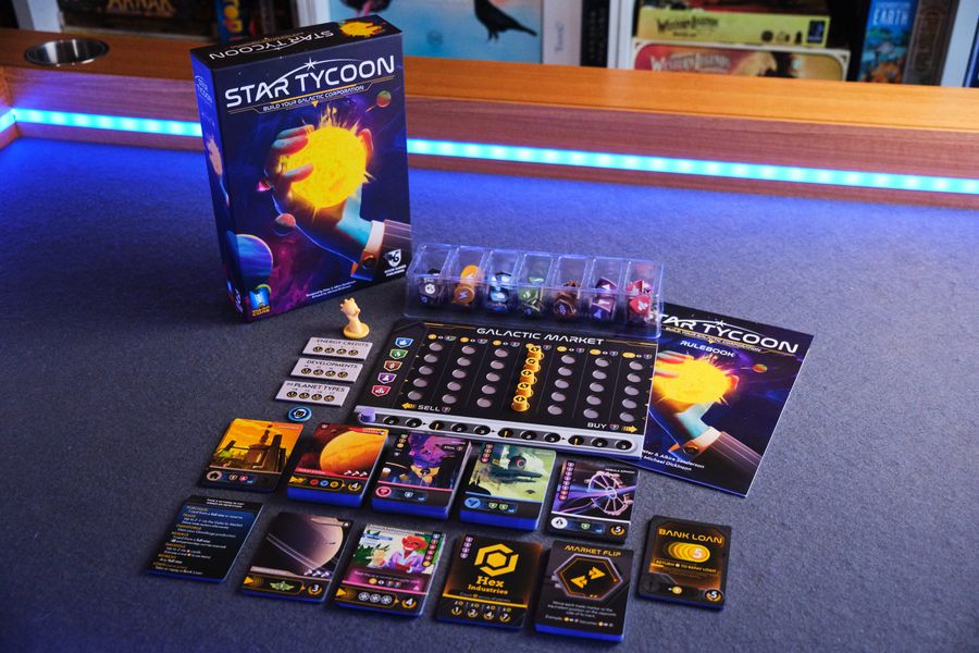 Star Tycoon board game box contents