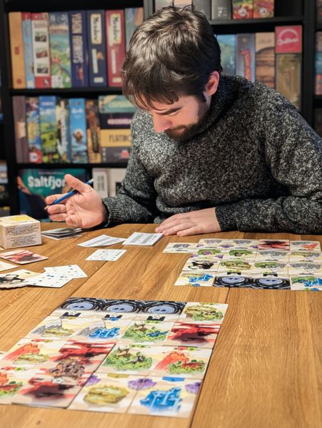 Strange World Above the Clouds game in progress