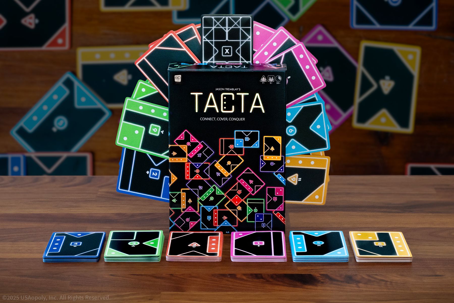 Tacta transparent cards overlapped in a colorful pattern