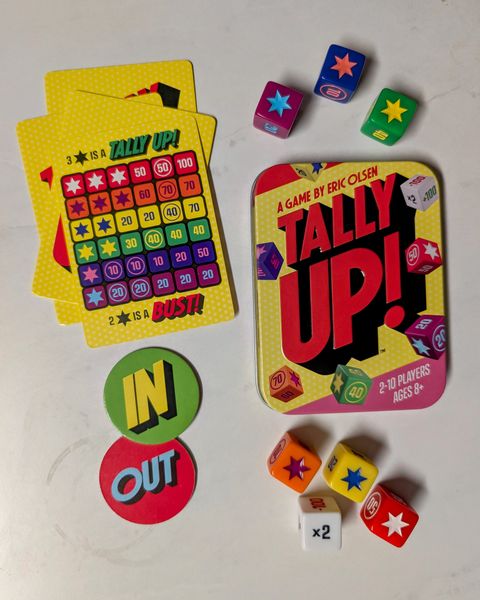 Tally Up dice tokens and game components