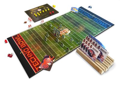 Techno Bowl football formation on the board