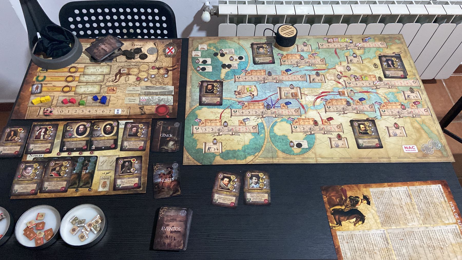 The Planet King board and tracks