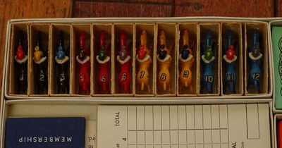 Totopoly numbered horse pieces