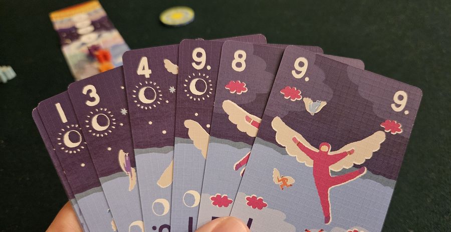 Trickarus cards and movement track