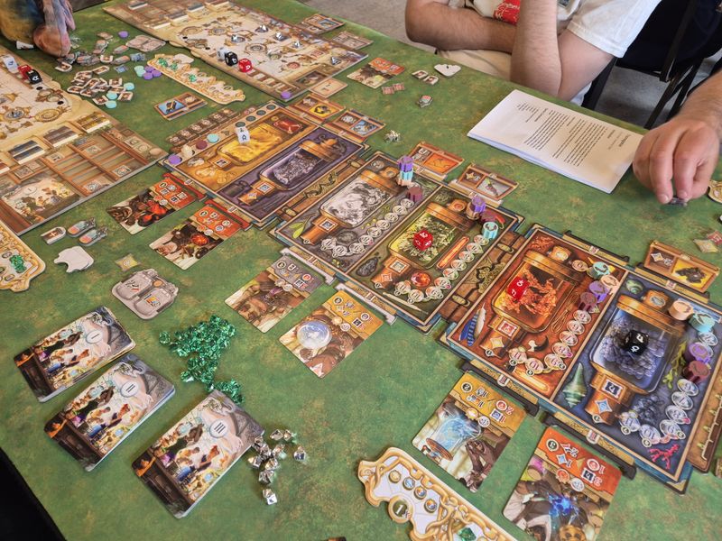 Trismegistus tabletop setup